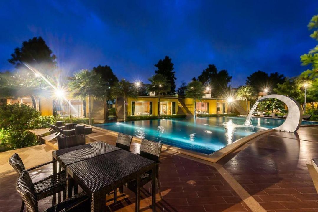 Bangkok.Grand.Resort 邦波 外观 照片